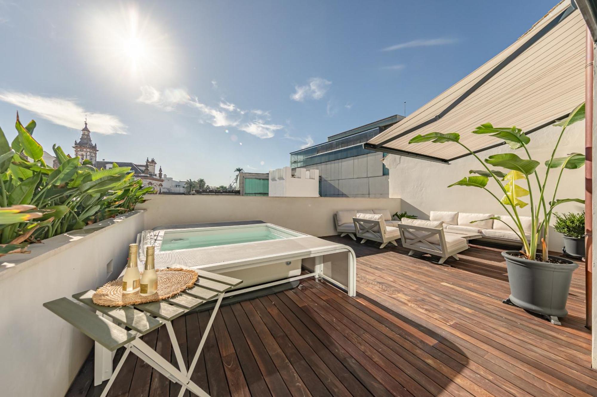 Green-Apartments Reales Atarazanas Suites Sevilla Exterior foto